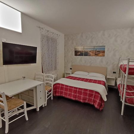 Appartamento Vicino Lago Di Garda, Peschiera, Gardaland Ponti sul Mincio Exterior photo